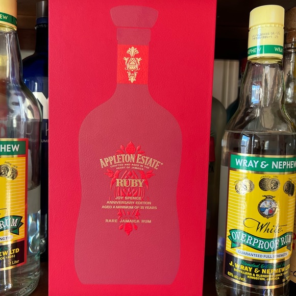 Appleton Rare Ruby Rum - Picture 6 of 15